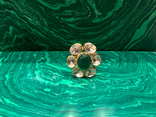 Flower emerald ring