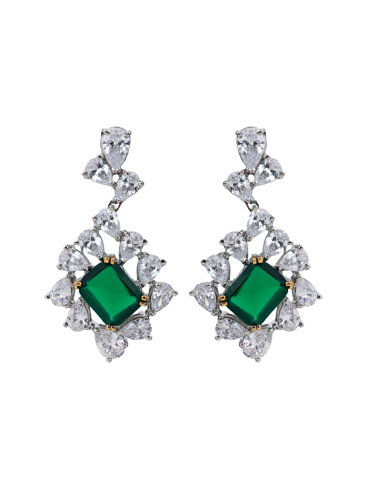 Slanted emeralds earrings