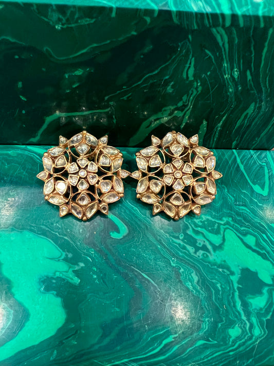 Hexagonal flower studs